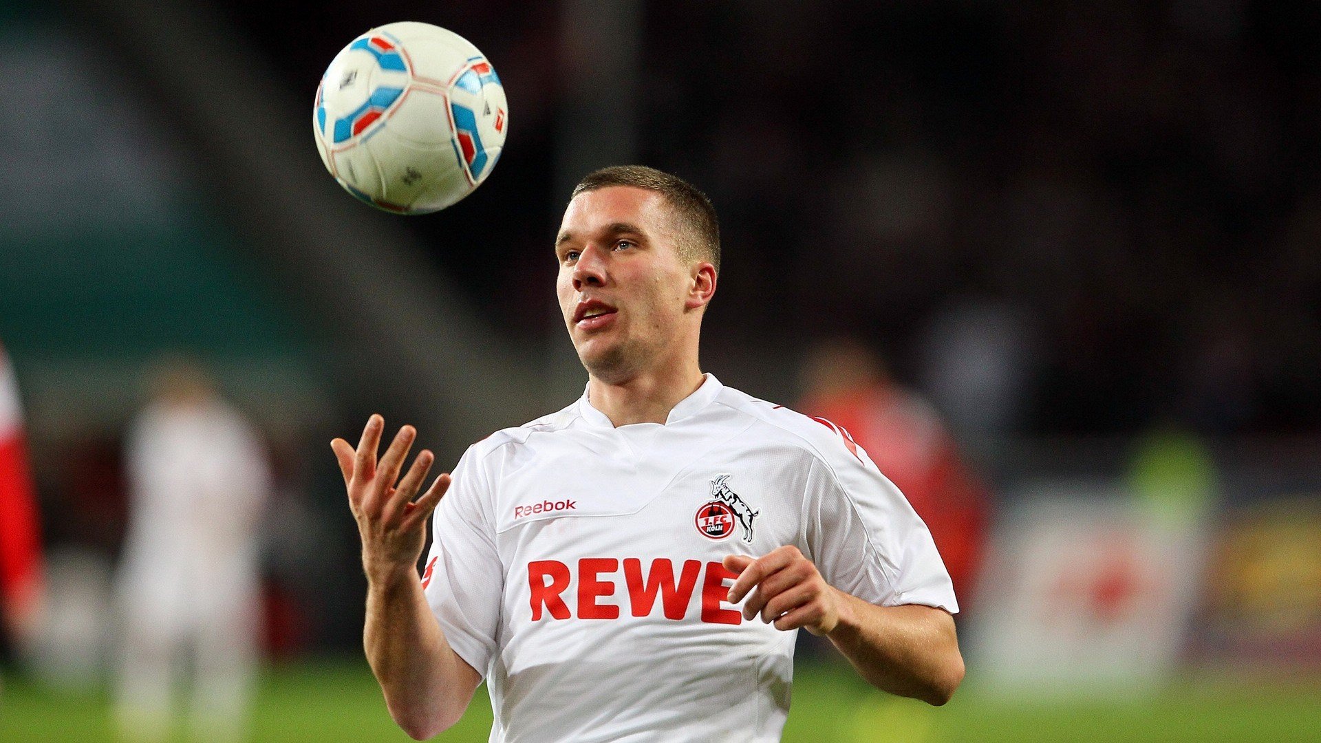 詹姆斯更新社交鼓励年轻球员努力，詹姆斯话语